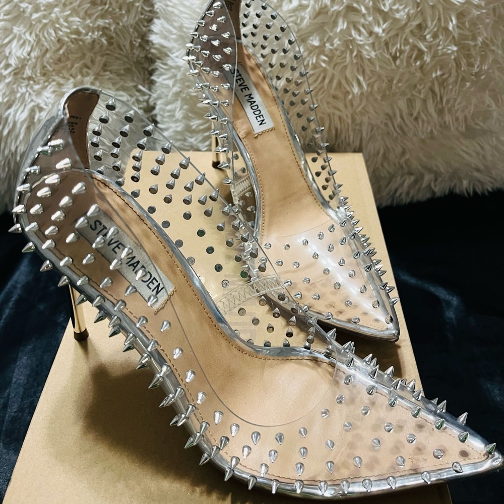 Steve Madden Heels size 8